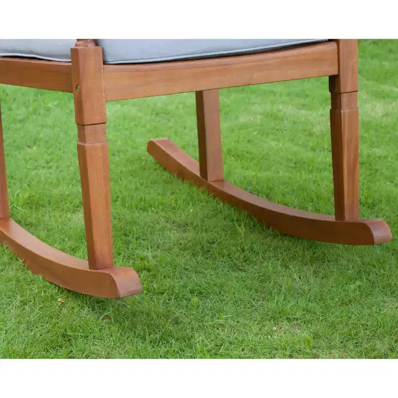 Sedia a dondolo Nantucket con cuscino grigio - Merry Products