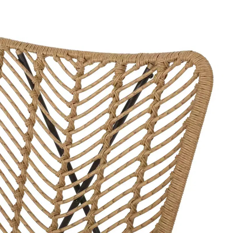 2 sedie da esterno Galtin in ferro/vimini: resistenti ai raggi UV, impermeabili - Christopher Knight Home