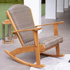 Sedia a dondolo da esterno Sonoma Lane Burke in teak con seduta imbottita in tessuto