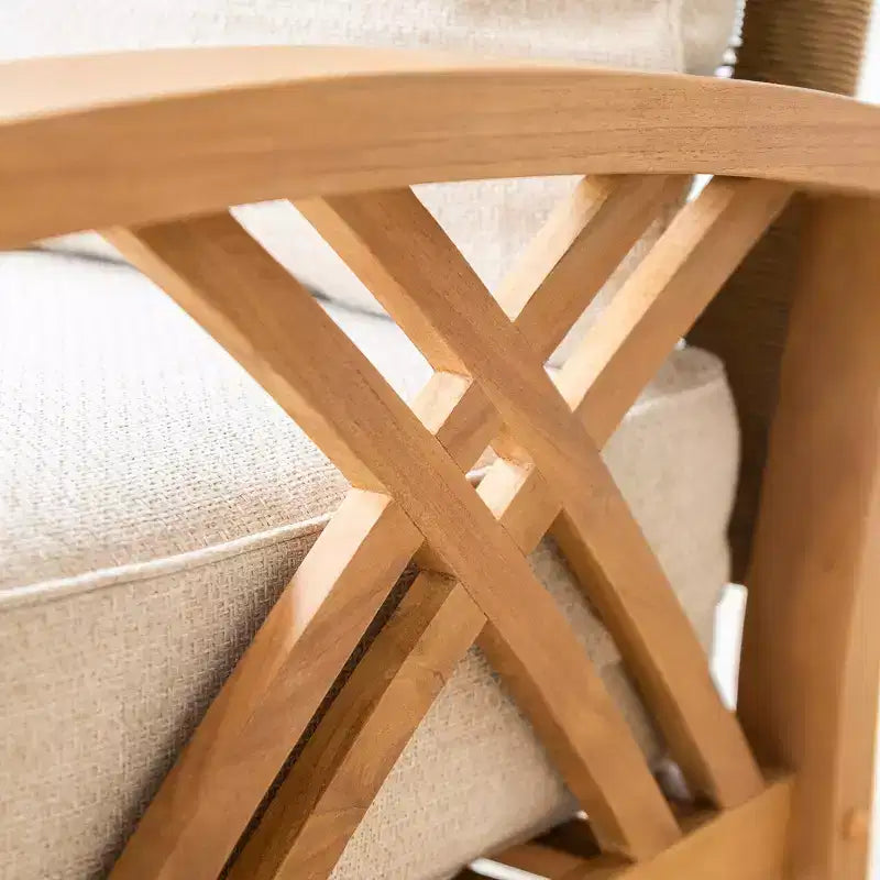Sedia a sdraio da esterno Sonoma Lane Eola in teak con cuscini color cuoio con cerniera