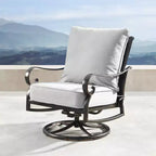Oakland Living Set 2 poltrone girevoli a dondolo profonde per esterni in alluminio con schienali a motivo a diamante, colore oro