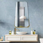 Specchio decorativo oblungo 14" x 24" con cornice parziale in metallo sottile e bordo rialzato oro - Head West
