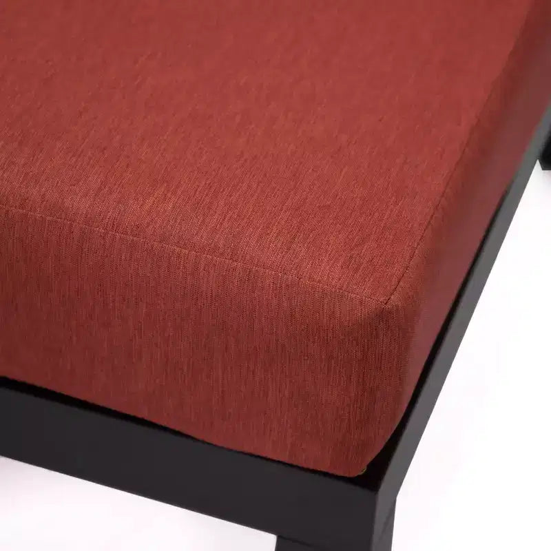 LeisureMod Divanetto angolare a 2 posti imbottito in poliestere con telaio in alluminio e cuscino rimovibile Collezione Hamilton