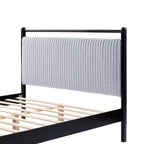 Christopher Knight Home Mircea Struttura letto a piattaforma moderna in legno di gomma con testiera imbottita grigio chiaro