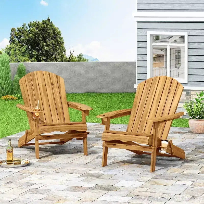 Christopher Knight Home Kandyce Sedia pieghevole Adirondack da esterno in legno di acacia con portabicchieri (set da 2)