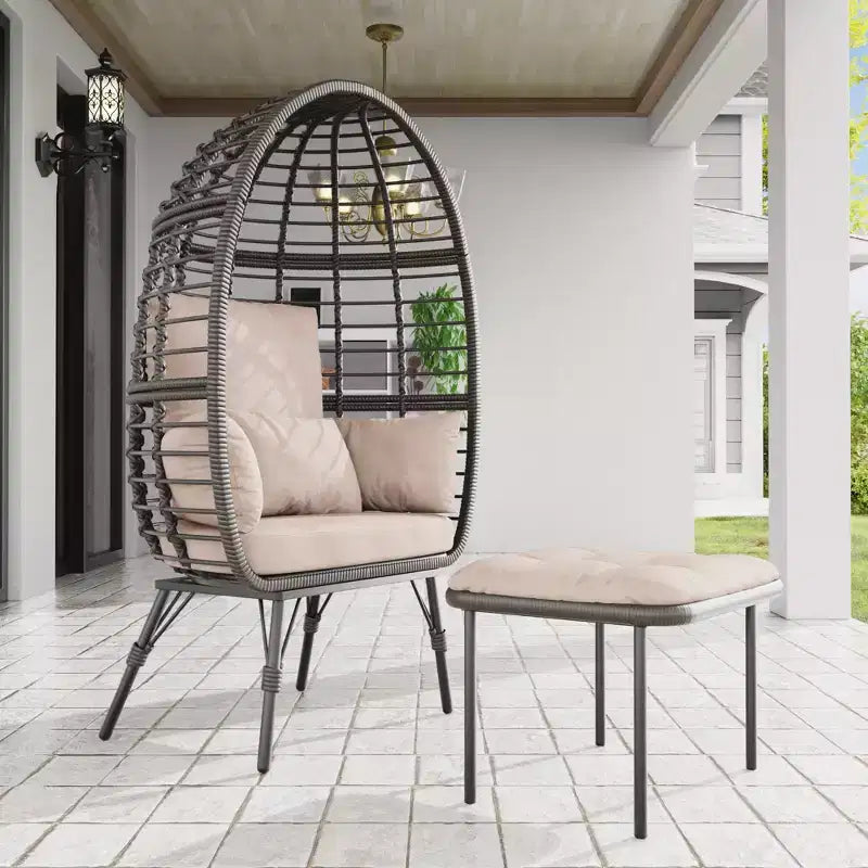UPTIOT Wicker Outdoor Lounge Chair with Cushions