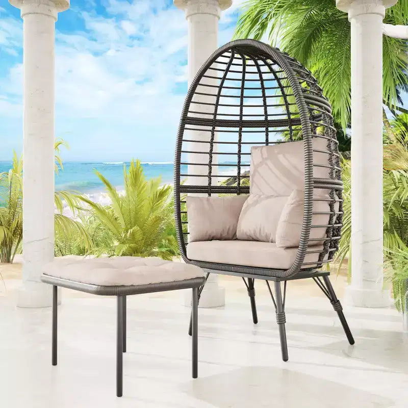UPTIOT Wicker Outdoor Lounge Chair with Cushions