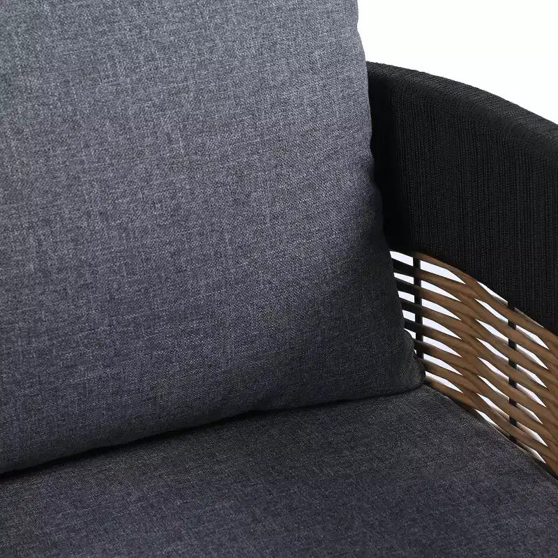 Poltrona girevole Harrison per interni/esterni - PAT7743 - Safavieh