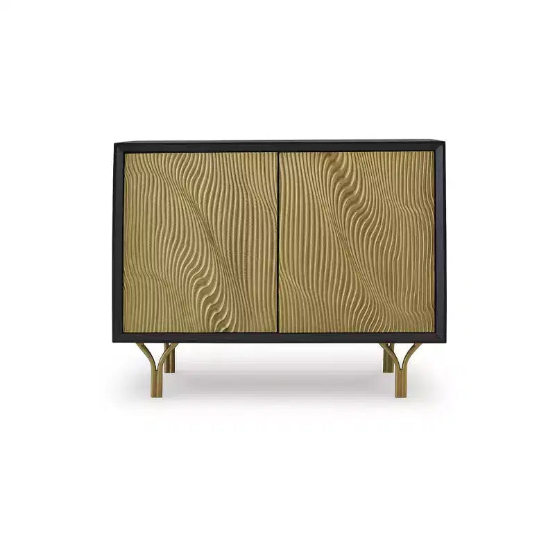 Mobile contenitore "Tayner Accent" di Signature Design by Ashley, con ante rifinite in oro e cornice nera