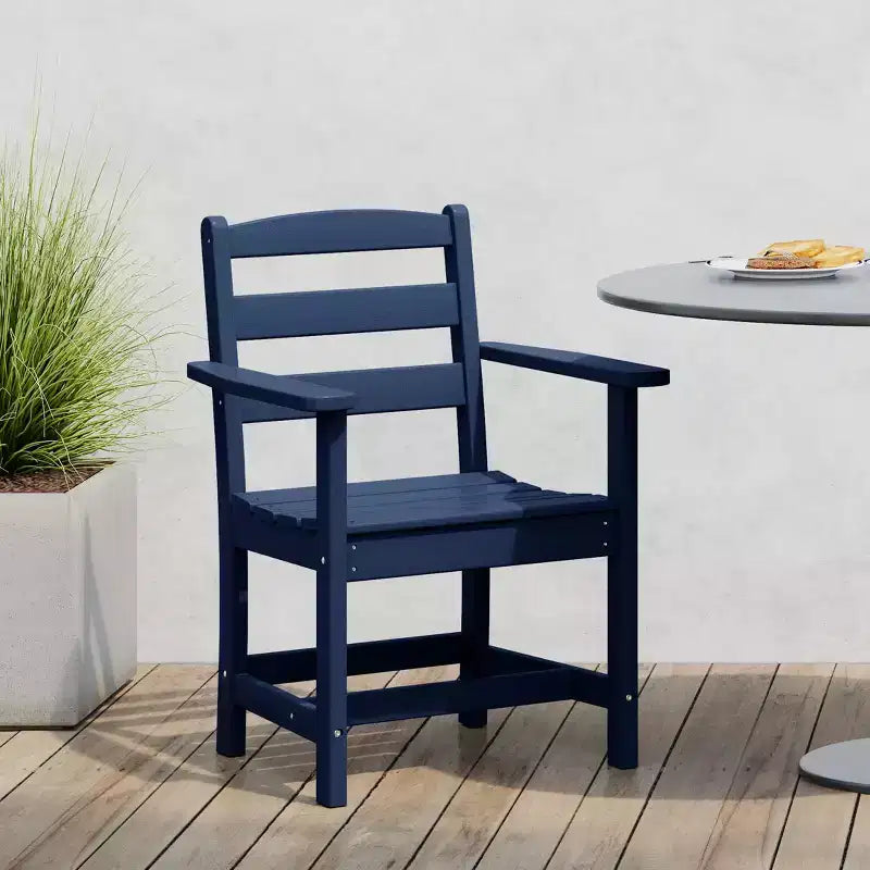 Sedia da pranzo classica con braccioli WestinTrends Ashore per esterni in HDPE, colore bianco