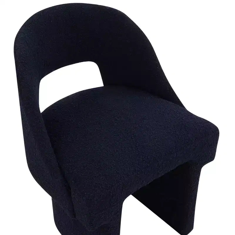 LeisureMod Quell Modern Side Boucle Accent Chair  Stylish Cozy Upholstered Seat with Curved Back, Perfect for Living Room, Bedroom, or Lounge