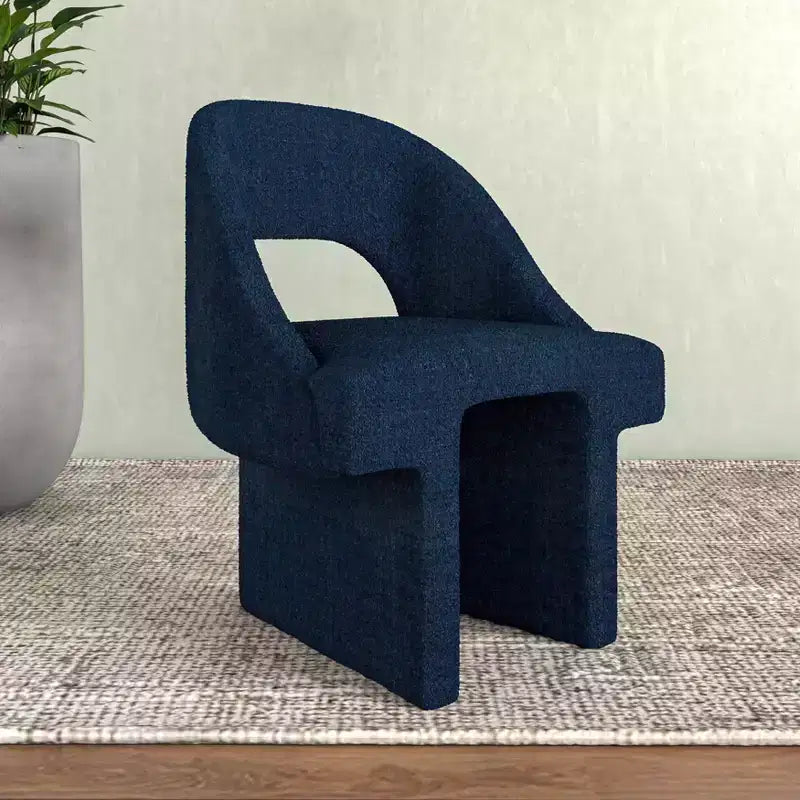 LeisureMod Quell Modern Side Boucle Accent Chair  Stylish Cozy Upholstered Seat with Curved Back, Perfect for Living Room, Bedroom, or Lounge