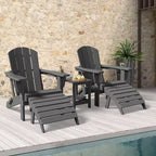 Set da conversazione per esterno a 5 pezzi con 2 pouf pieghevoli, tavolino d'appoggio a due livelli e 2 sedie Adirondack da giardino in plastica regolabili
