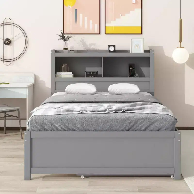 Letto a piattaforma intera in legno Whisen con letto estraibile, cassetti e prese USB