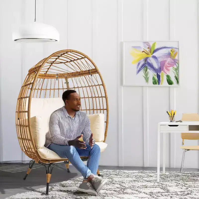 Wicker Egg Chair  PE Rattan Patio Chair with Steel Frame & Ivory Cushion  Perfect for Backyard, Balcony, Garden & Indoor Lounging MAPLE 99