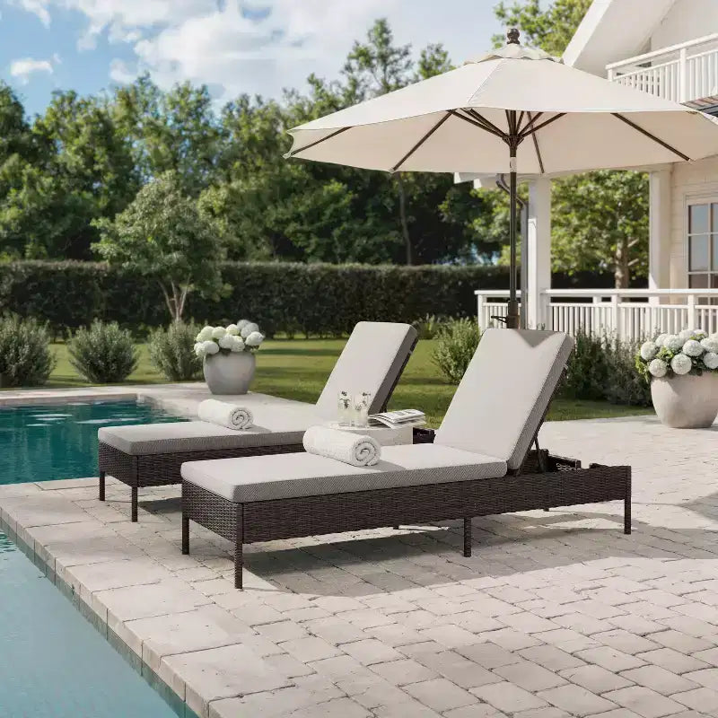 Martha Stewart Bedford Sdraio Regolabile per Patio da Interni-Esterni in Rattan Sintetico con Cuscini per Tutte le Stagioni