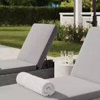 Martha Stewart Bedford Sdraio Regolabile per Patio da Interni-Esterni in Rattan Sintetico con Cuscini per Tutte le Stagioni