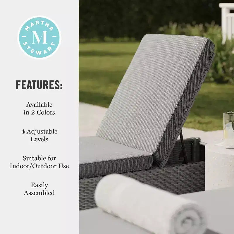 Martha Stewart Bedford Sdraio Regolabile per Patio da Interni-Esterni in Rattan Sintetico con Cuscini per Tutte le Stagioni