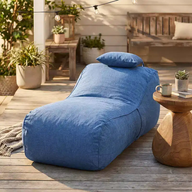 Christopher Knight Home Maeve Poltrona Sacco Versatile Moderna da Esterno con Cuscino