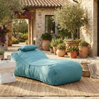 Christopher Knight Home Maeve Poltrona Sacco Versatile Moderna da Esterno con Cuscino