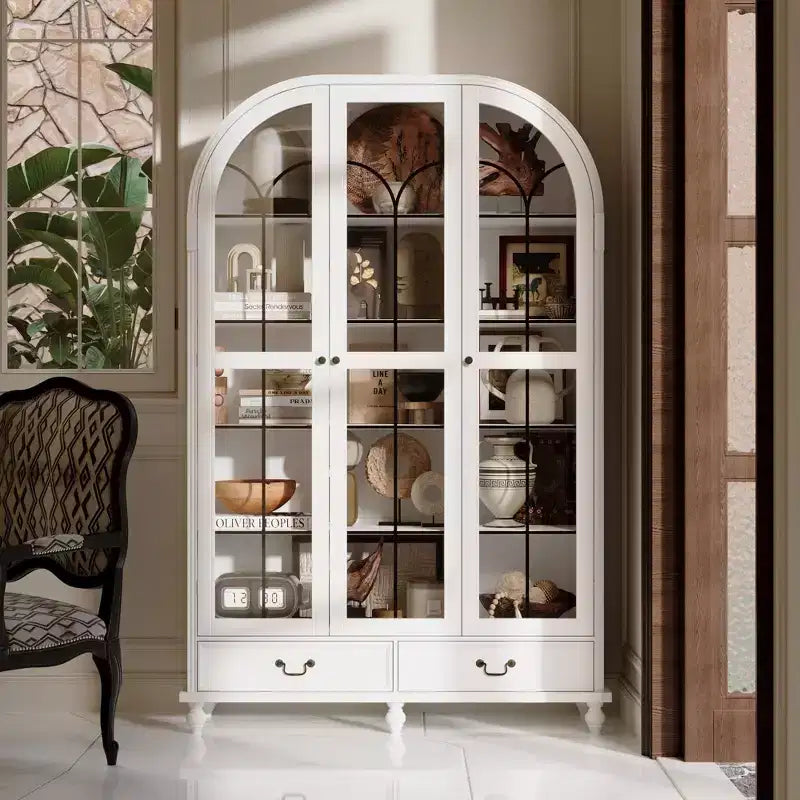 Libreria espositiva Famapy con gambe in legno massiccio e vetrina con ante in vetro