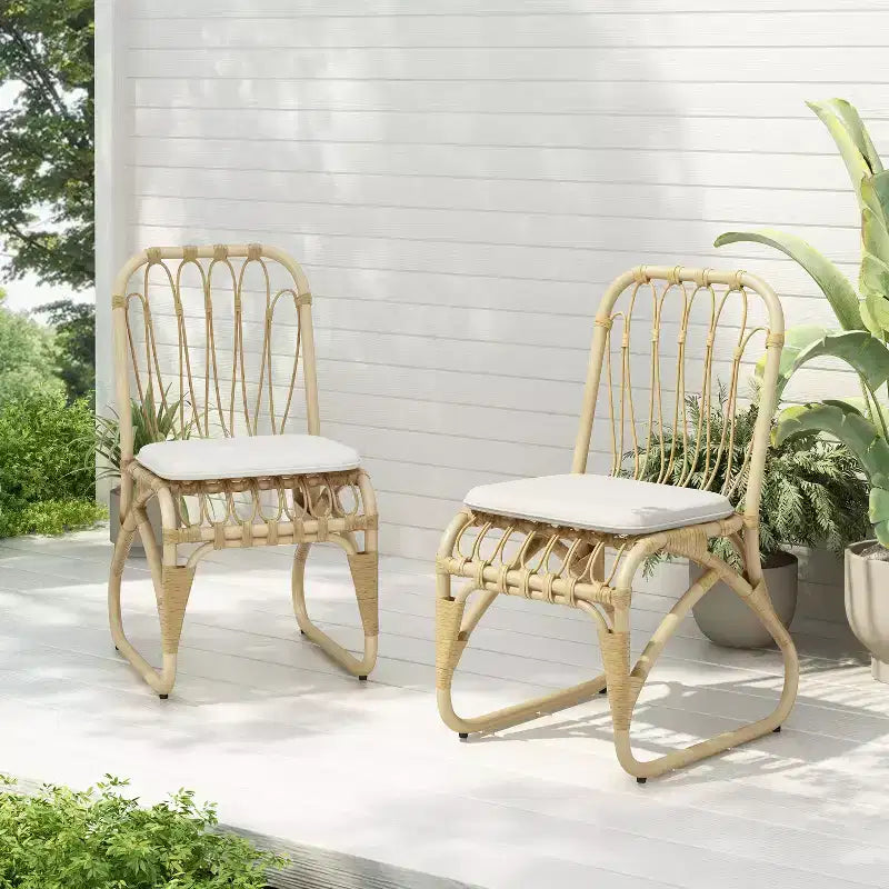 Okak Boho PE Sedie da Patio Accentate in Vimini con Sedile Imbottito, Set di 2, Sedie da Esterno in Rattan per Giardino e Patio, 180kg Max