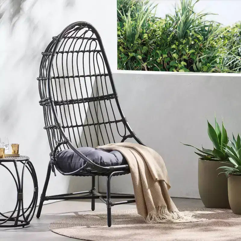 Okak 16 Sedia a uovo da patio in vimini di rattan PE, sedia accentuata di grandi dimensioni per portico, giardino e cortile, sedia lounge moderna e rustica