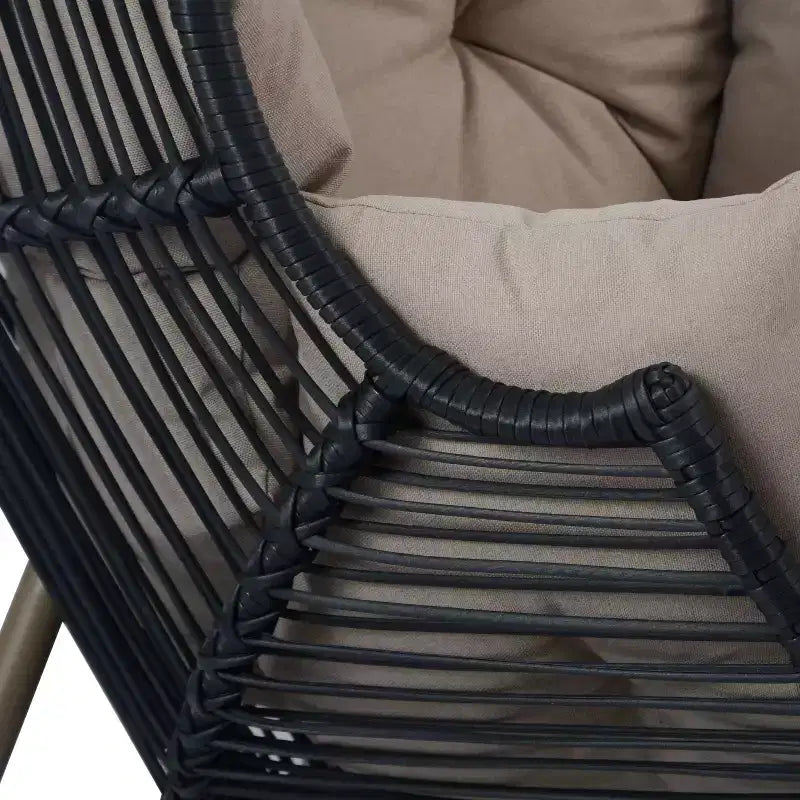 Sedia a uovo Okak Modern Faux Wicker Patio, poltrone Rattan con tappezzeria completa e braccioli, elegante poltrona per portico, cortile e giardino, nero/kaki