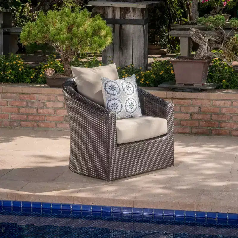 Okak 360 Sedie da Giardino Girevoli, Poltrone Club da Esterno in Rattan Intrecciato a Mano con Base in Alluminio e Cuscini Rimovibili, Salotto da Esterno, Singola, Marrone