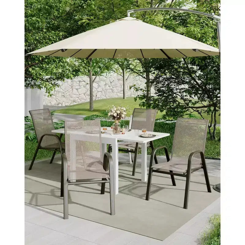 Set di 4 sedie da pranzo impilabili, set di sedie da pranzo per patio con schienale alto, sedie da esterno con tessuto in textilene e struttura in metallo per prato, cortile, terrazza e giardino