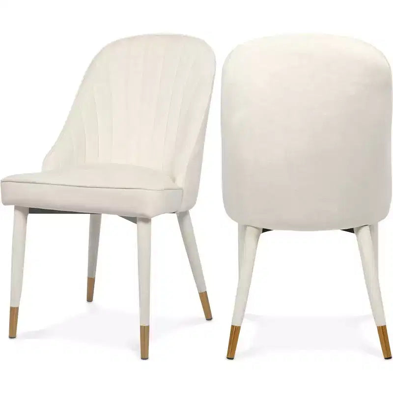 Meridian Furniture, Sedia da pranzo Belle in velluto, set da 2