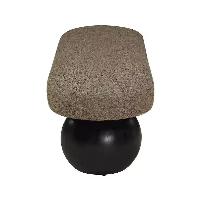 Meridian Furniture, Panca Bowie