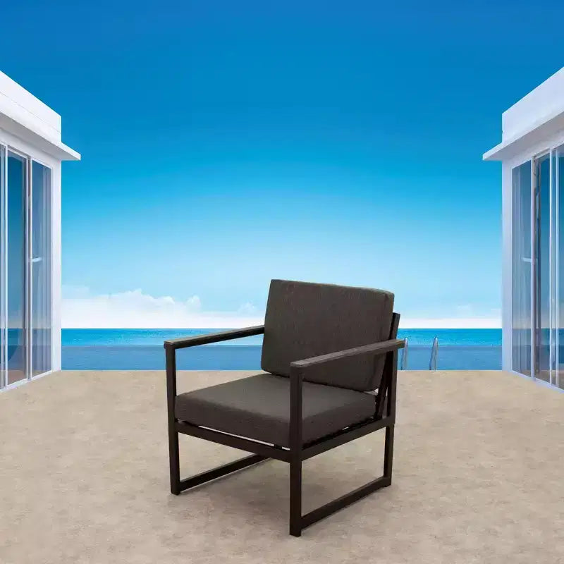 Courtyard Casual Catalina Club Chair