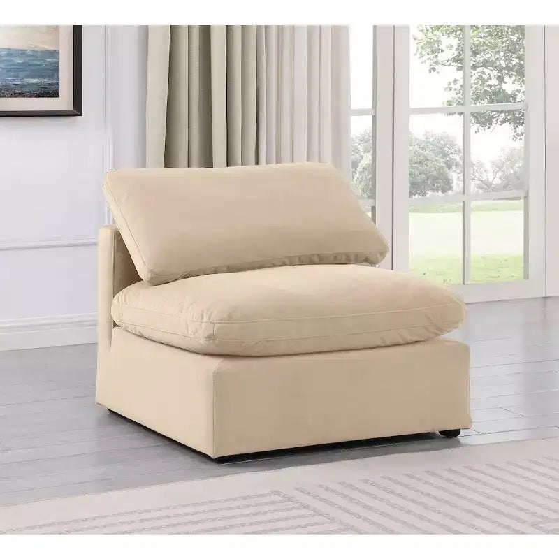 Meridian Furniture Sedia Senza Braccioli in Velluto Indulge
