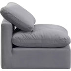 Meridian Furniture Sedia Senza Braccioli in Velluto Indulge