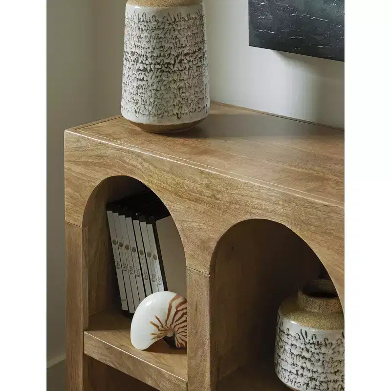 Tavolo console a 4 ripiani Luzmanacy di Signature Design by Ashley, in legno massello di mango marrone naturale
