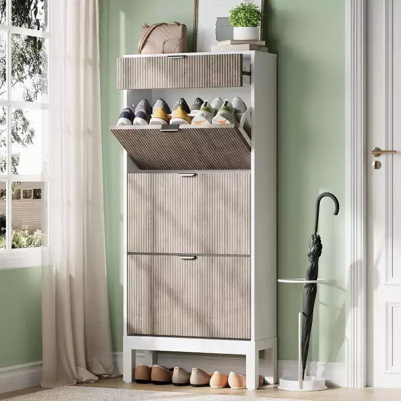 Armadietto portascarpe scanalato stile rustico con 3 cassetti a ribalta, scarpiera stretta e sottile indipendente con gambe in metallo