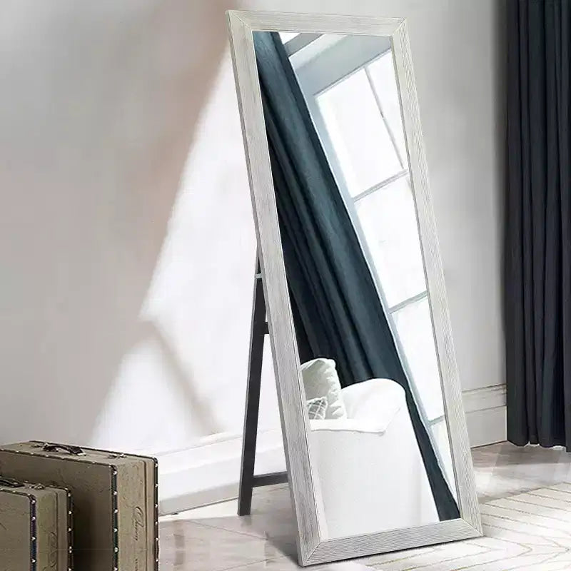 MAYEERTY Specchio a figura intera in legno massello spazzolato bianco lavato 64x21 pollici con supporto in vetro temperato
