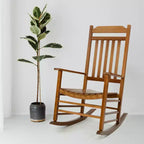 Set di due sedie a dondolo Kozyard High-Back Slat in legno massello per portico, interni o esterni