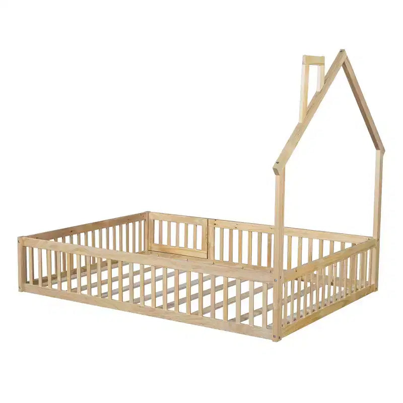 Letto a piattaforma a forma di casa in legno a una piazza e mezza con sponda di protezione, struttura del letto a terra in legno massiccio con testiera a forma di casa per bambini