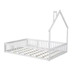 Letto a piattaforma a forma di casa in legno a una piazza e mezza con sponda di protezione, struttura del letto a terra in legno massiccio con testiera a forma di casa per bambini