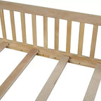 Letto a piattaforma a forma di casa in legno a una piazza e mezza con sponda di protezione, struttura del letto a terra in legno massiccio con testiera a forma di casa per bambini