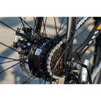 Bici Elettrica da Pendolare 5TH WHEEL DISCOVER - Potenza di picco 700W, 32 km/h, autonomia fino a 69 km, capacità di carico 150 kg, pneumatici da 26 pollici