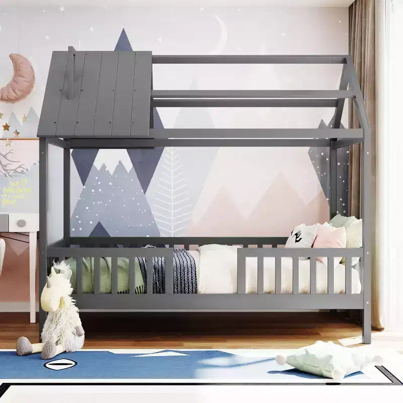 Struttura letto a casetta Okak in legno massello, misura doppia, con tetto e recinzione, simpatico letto a piattaforma per cameretta bambini, camera da letto