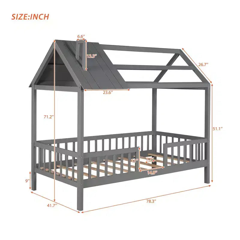 Struttura letto a casetta Okak in legno massello, misura doppia, con tetto e recinzione, simpatico letto a piattaforma per cameretta bambini, camera da letto