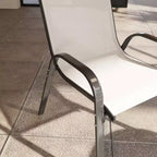Set di 4 sedie da pranzo per esterni, sedie da patio impilabili con schienale alto, sedile in rete traspirante per giardino o prato