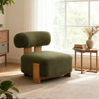 Sedia imbottita Orla contemporanea in legno di gomma e bouclé Christopher Knight Home