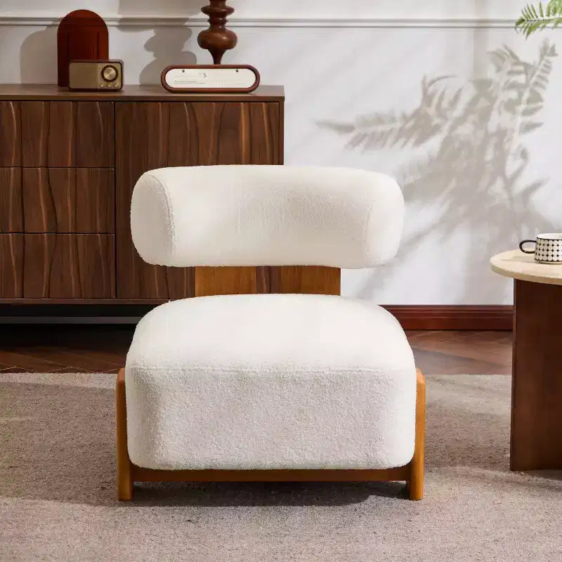 Sedia imbottita Orla contemporanea in legno di gomma e bouclé Christopher Knight Home