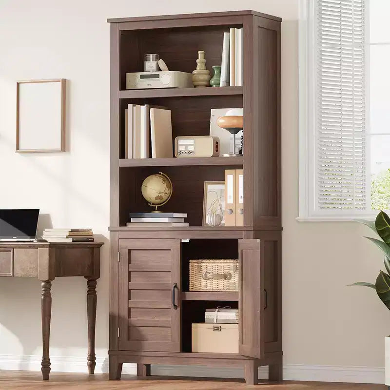 Libreria alta da fattoria da 71 pollici con ante, armadietto display e contenitore stretto in legno a 5 ripiani, mensola regolabile per appartamenti, soggiorno