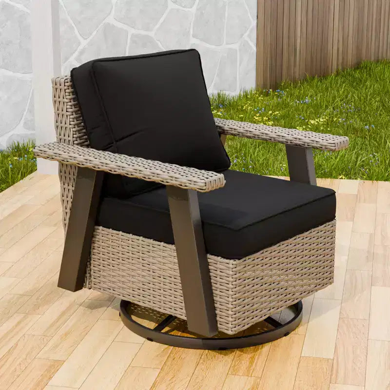 Poltrona reclinabile da esterno EAGLE PEAK Classic 360 Swivel Rocker con cuscini spessi, in vimini per tutte le stagioni